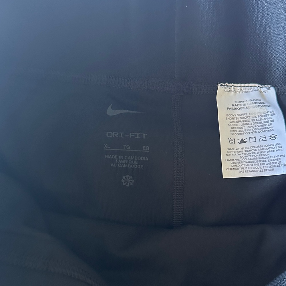 Nike Advantage Black Pleated Skirt - image 3